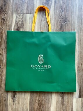 Goyard Green Shopping Bag with Yellow Handles and Center Logo 🛍️